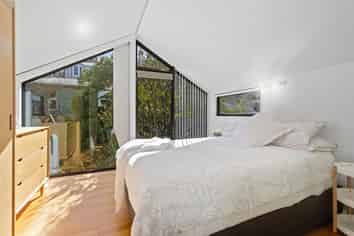 108 Aro Street, Aro Valley