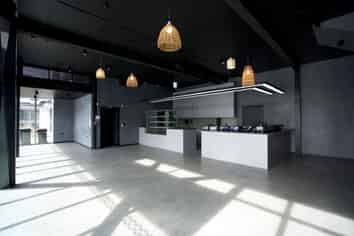 548sq m Central City Warehouse with Office