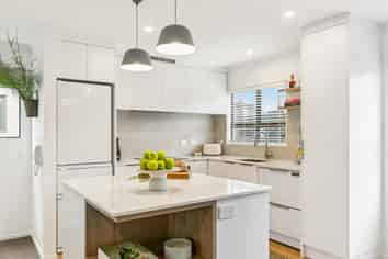 83C Hill Street, Thorndon