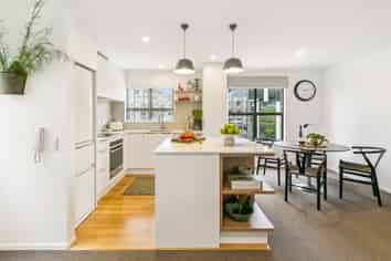 83C Hill Street, Thorndon