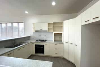 26 Clayburn Road, Glen Eden