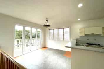 26 Clayburn Road, Glen Eden