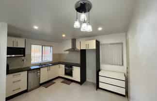 298 Birdwood Road, Massey