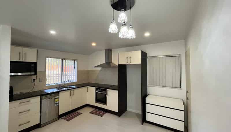 298 Birdwood Road, Massey