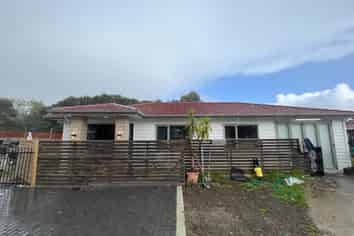 298 Birdwood Road, Massey
