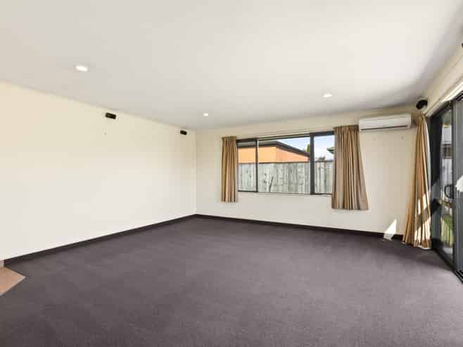 18 Otia Drive, Richmond