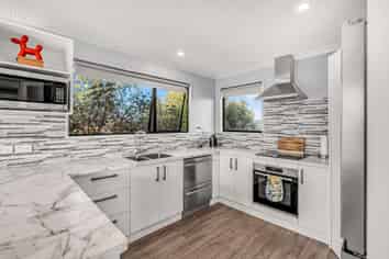 23 Freebairn Street, Redwood