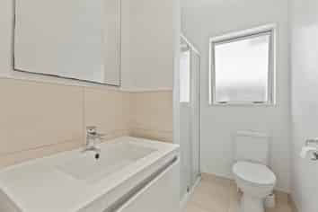 12 Totara Meadows Court, Wiri