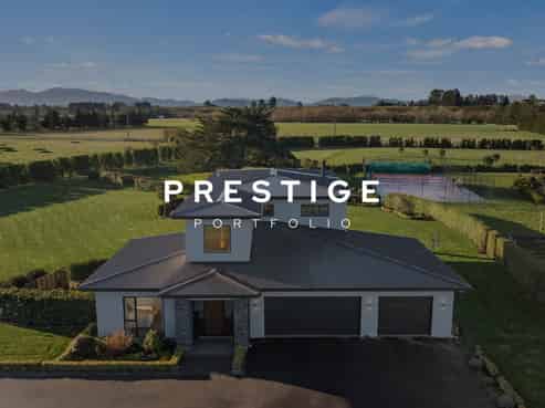 1 Hayfield Terrace, Cust