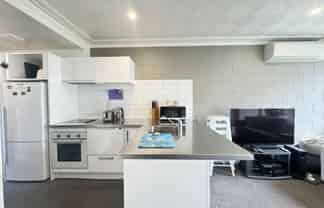 65b Prince Albert Street, Saint Kilda