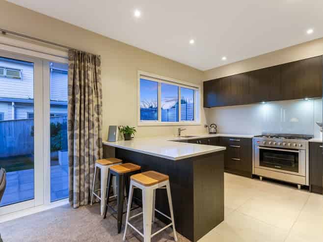 135 Endeavour Drive, Whitby