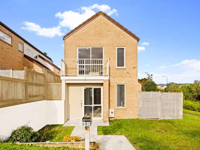 18 Clomell Drive, Flat Bush