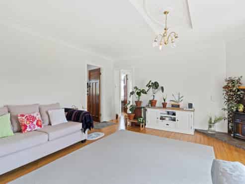 12-16 Holdens Road, Henderson