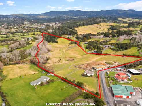 12-16 Holdens Road, Henderson