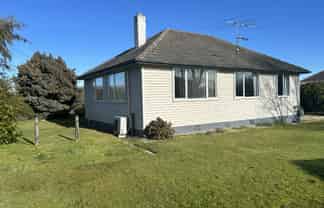 13 Lawrence St, Gore