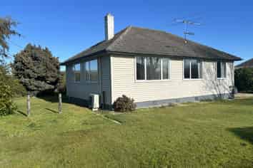 13 Lawrence St, Gore