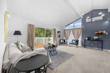 8 Portadown Avenue, Pakuranga Heights