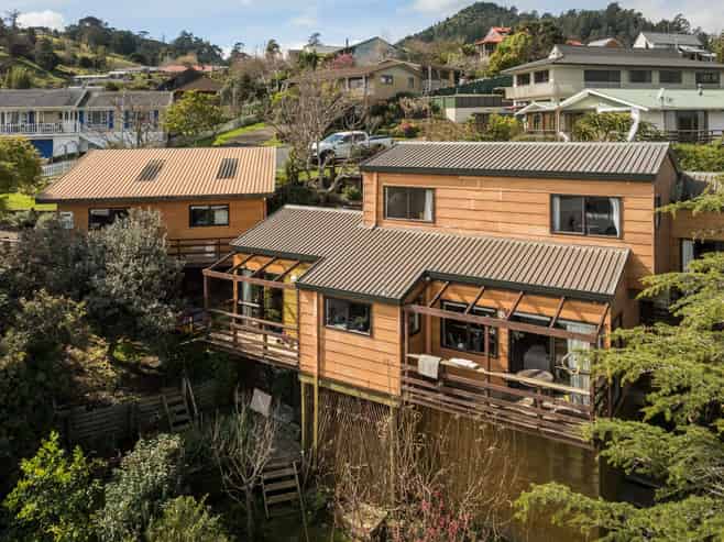 104A Logan Place, Thames