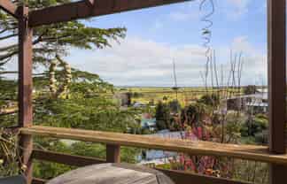 104A Logan Place, Thames