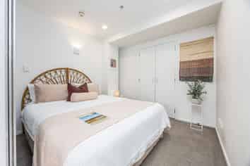 307/17 Vogel Lane, Auckland Central