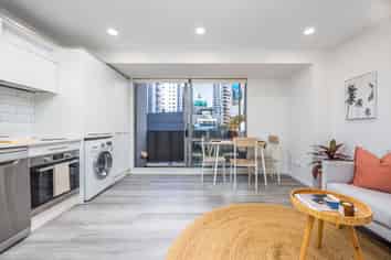 307/17 Vogel Lane, Auckland Central