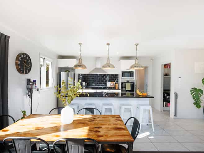 18B Galea Grove, Kelvin Grove