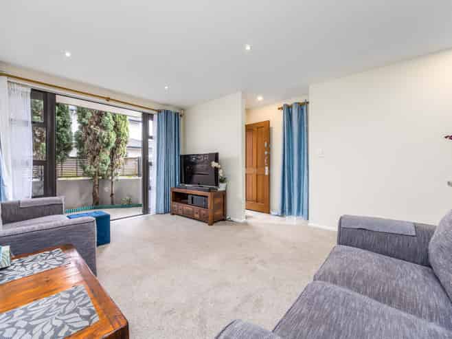 20/8 Landscape Road, Papatoetoe