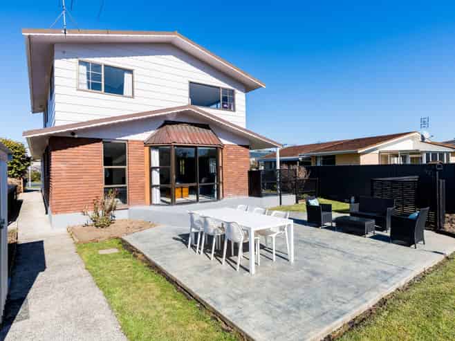 41 Severn Street, Mosgiel