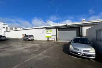 Budget Priced Warehouse