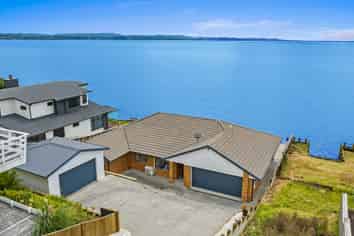 30A Crispe Road, Clarks Beach