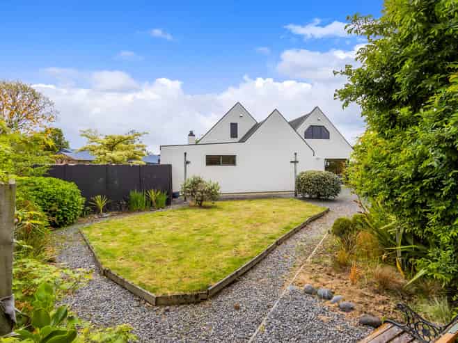 15 Topia Drive, Turangi