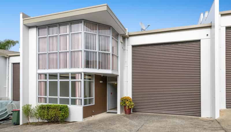 14B David Sidwell Place, Stanmore Bay