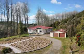 1886A State Highway 5, Waimangu