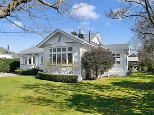 74 Pownall Street, Masterton