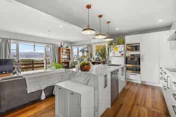 187 Buckley Road, Southgate