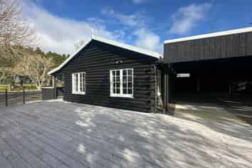 Lifestyle Cafe Opportunity in Clevedon