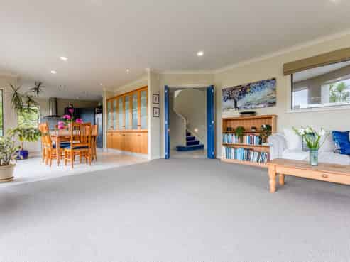 114 Rutherford Drive, Waikanae Beach