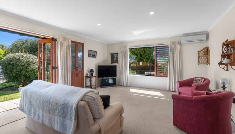 2/8 Cheyne Road, Pyes Pa