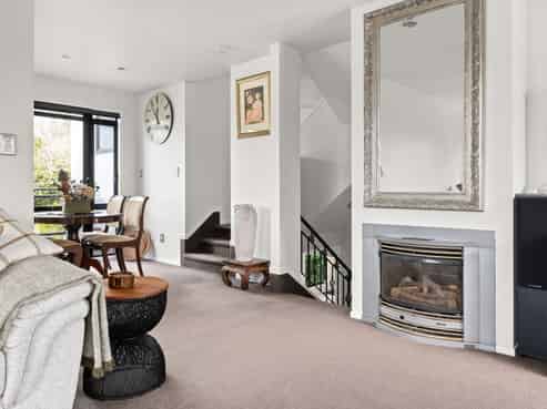 2A Edgecumbe Street, Whitiora