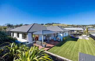 8 Calluna Crescent, Mosgiel