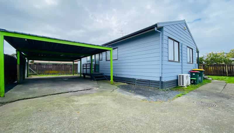 9B Iliad Place, Manukau