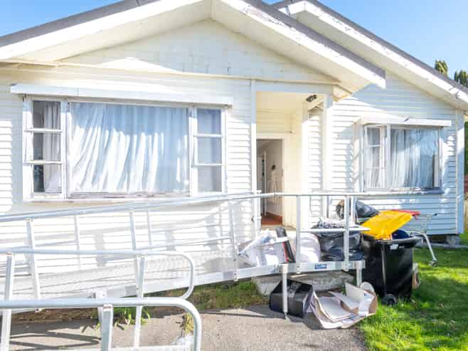46 Puriri Street, Miramar