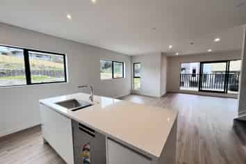 12 Irwin Lane, Windsor Park
