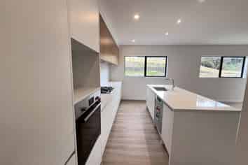 12 Irwin Lane, Windsor Park