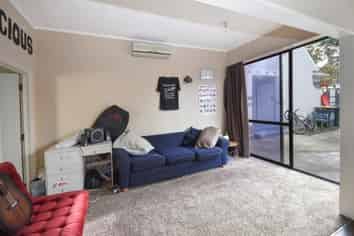 18N Forth Street, North Dunedin
