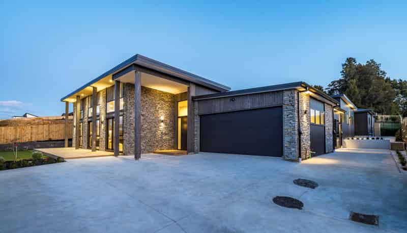 30 Katote Avenue, Swanson