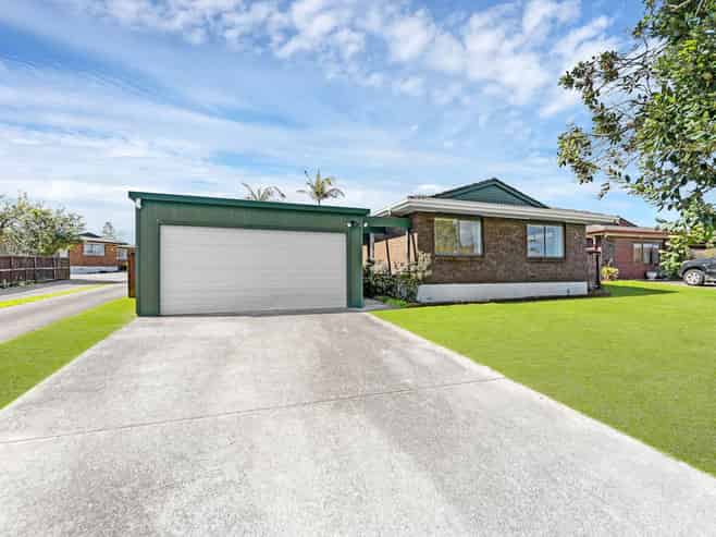 17 Jillteresa Crescent, Half Moon Bay