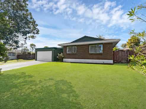 17 Jillteresa Crescent, Half Moon Bay