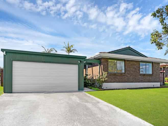 17 Jillteresa Crescent, Half Moon Bay