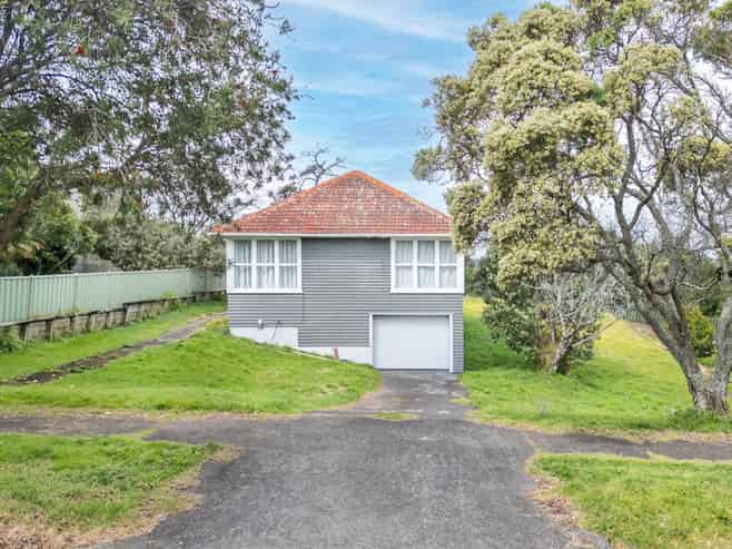 46 Silverton Avenue, Waiotaiki Bay